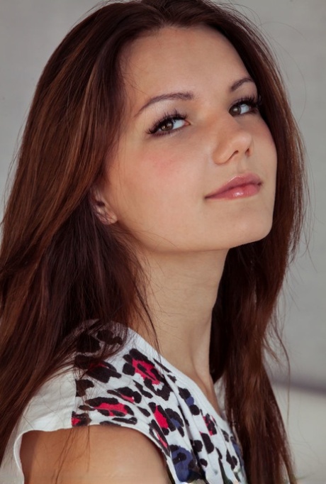 cute face hot naked gallery