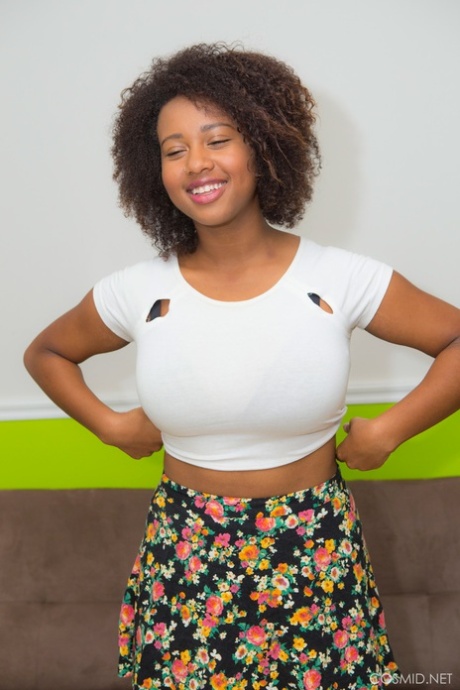 curvy ebony pornos pictures