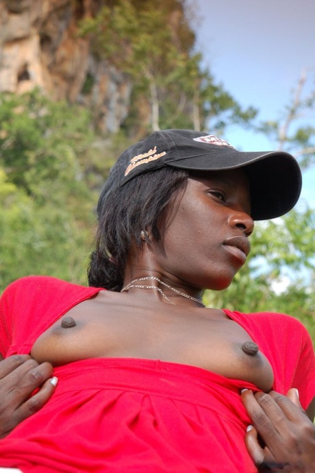 ebony nipples beautiful xxx photo