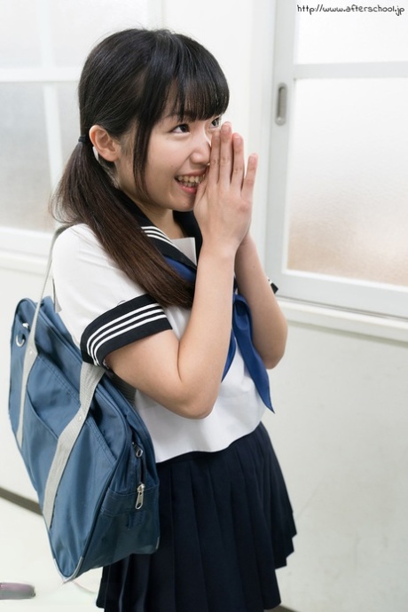 cute japanese naked pics