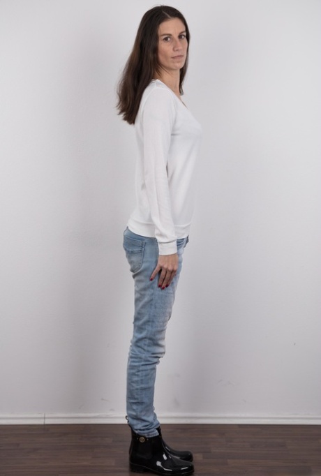 czech milf pretty gallery