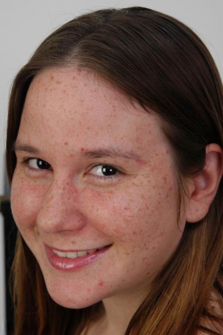 chubby face beautiful naked picture