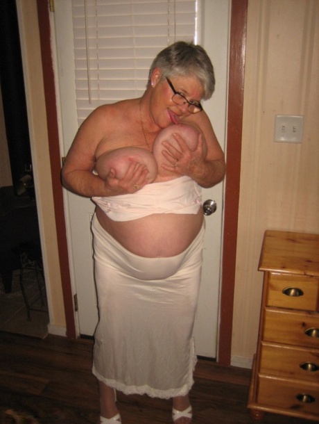 granny nipples sexy xxx archive