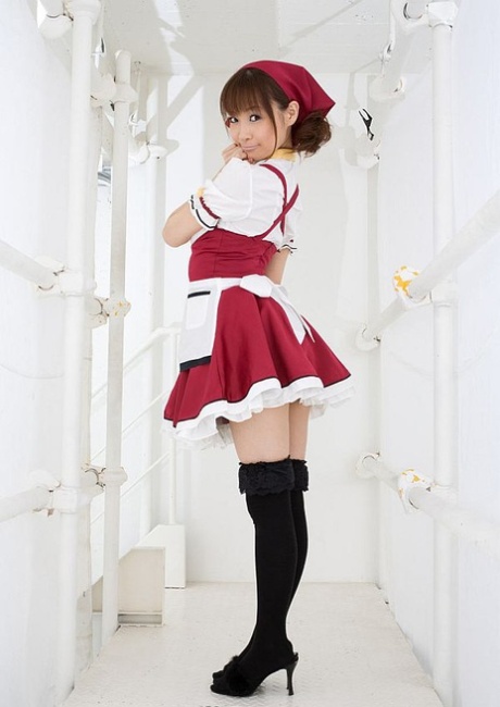 asian maid pretty galleries