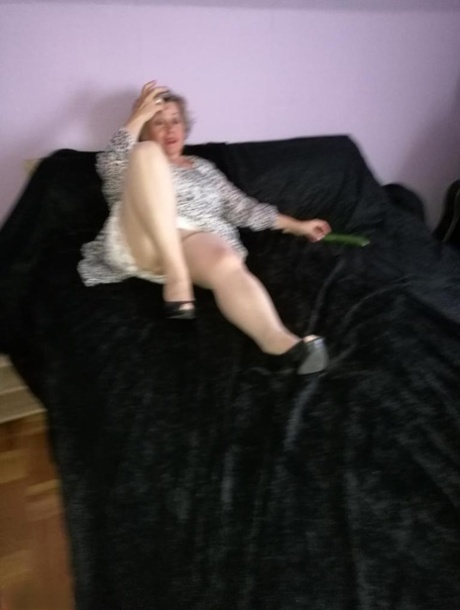 granny pantyhose adult pictures