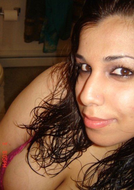 chubby face hot xxx archive