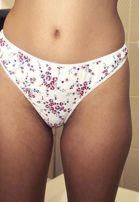 indian teen perfect pictures