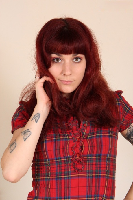 Lauretta Suicide model pretty pictures