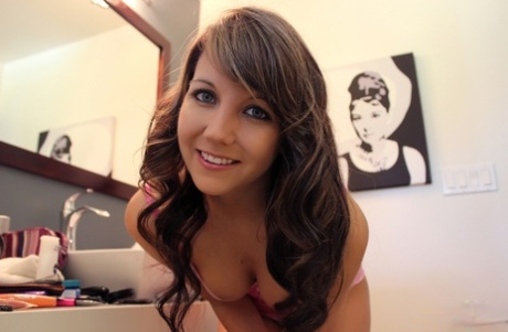 Andi Land naked star images