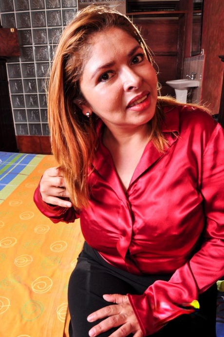 chubby mature latina art nude photos
