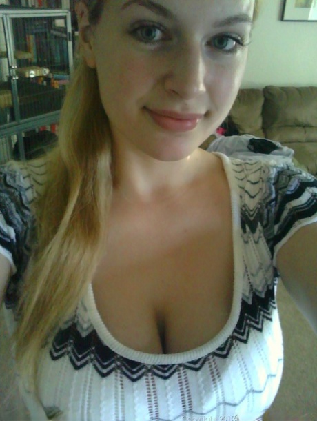 big tits amateur art naked img