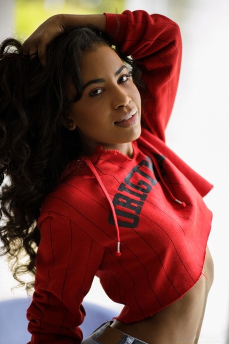 pretty ebony hot xxx pictures