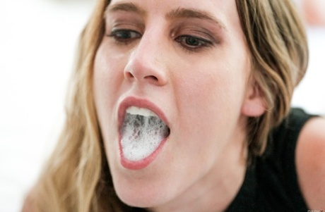 mouth full of cum top archive