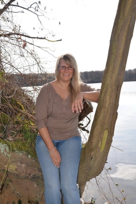 mature jeans art nude gallery