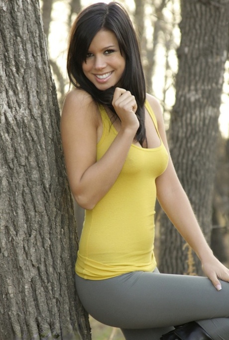 teen leggings free photo