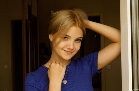 Chanel Fenn star pretty galleries