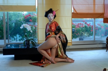 Martha A Tanika erotic star picture