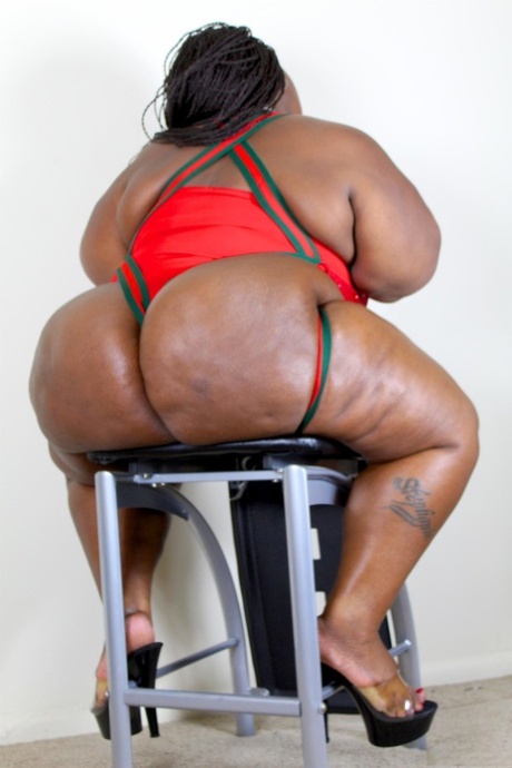 ssbbw ass adult archive