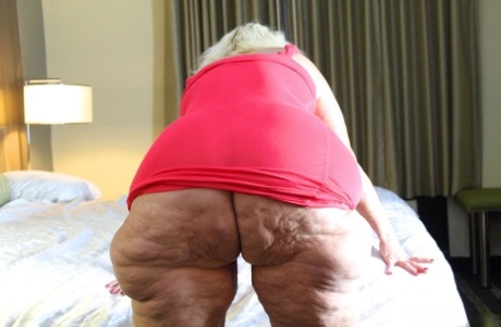 big booty granny exclusive img