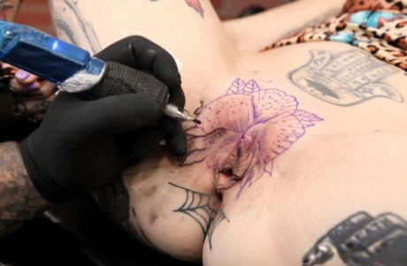 pussy tattoo exclusive pic