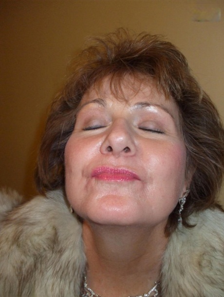 granny face hd pic