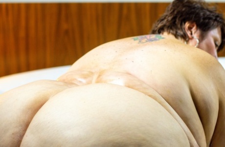 ssbbw ass hd archive