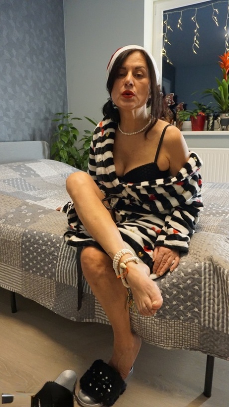 Diana Ananta pornstar photos