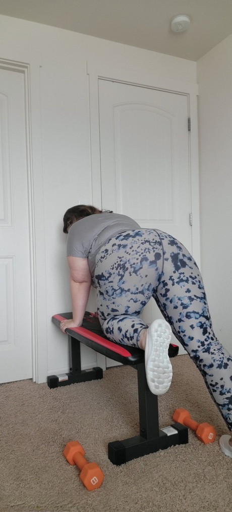 chubby leggings beautiful porn img