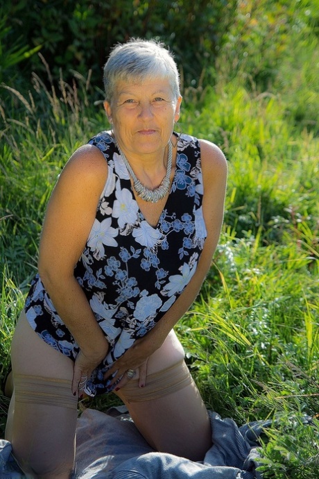 nasty granny sex picture