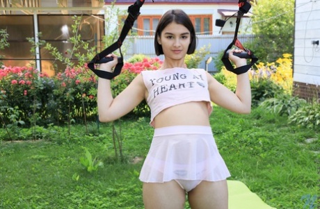 Chelsea Star free pornstar pictures
