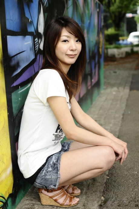 asian mom sexy photos