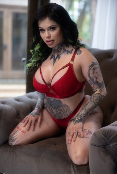 bbw tattoo nude galleries