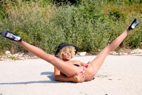 pantyhose anal sexy nudes photo