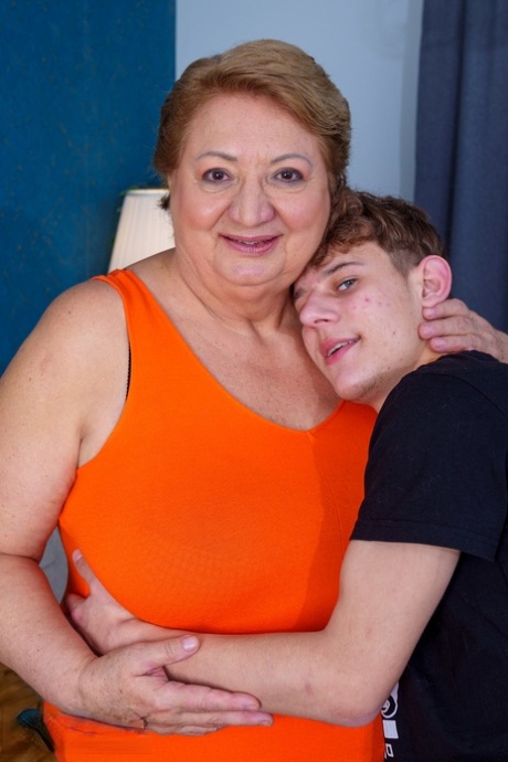 bbw cougar beautiful nude img