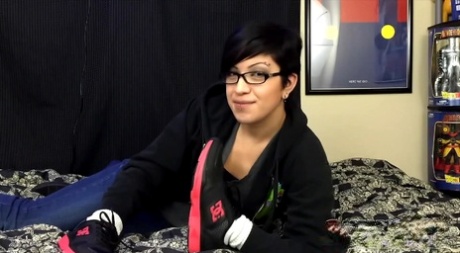latina glasses hot sex picture