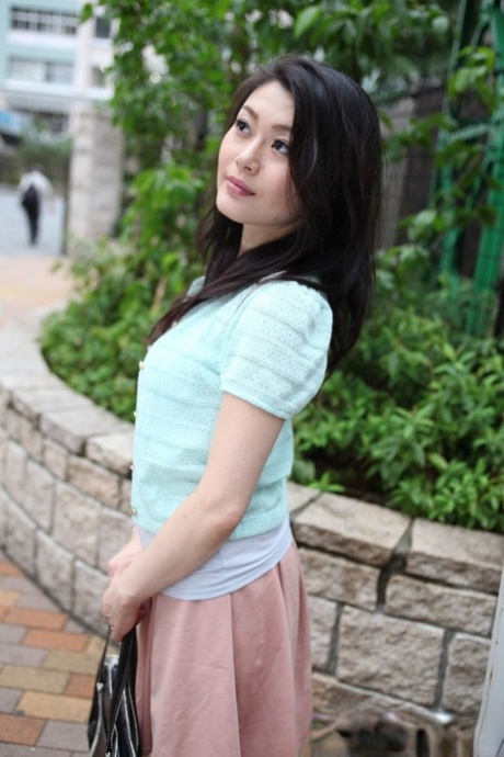 asian outdoor sexy nudes photos