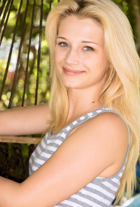 Aubrey Gold art pornstar picture