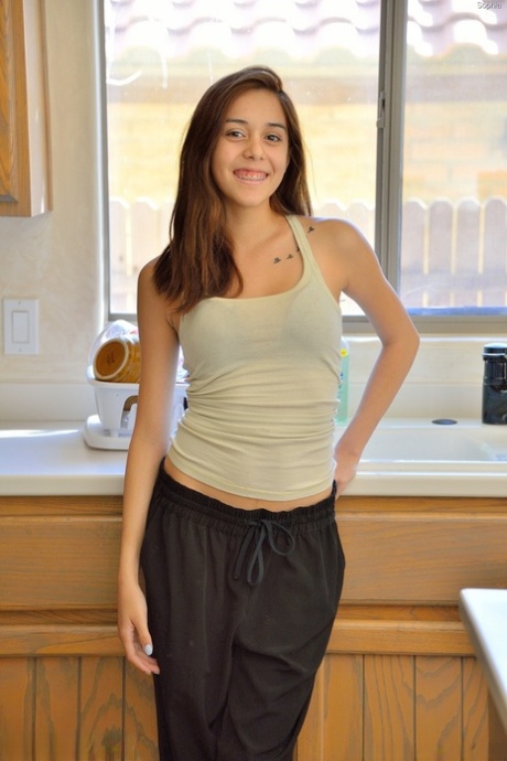 teen braces sexy nude images