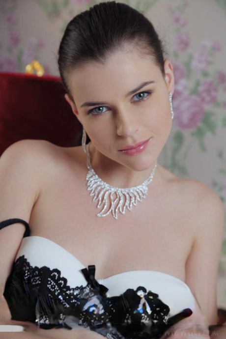 cute face hot xxx image