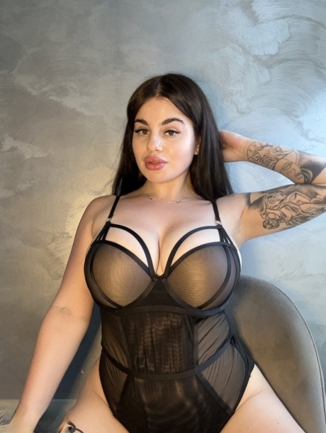 curvy lingerie free sex images