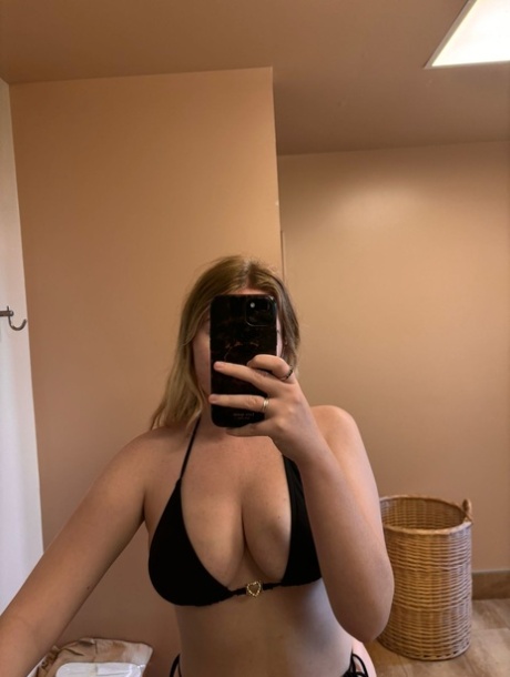 thick solo art nude pics