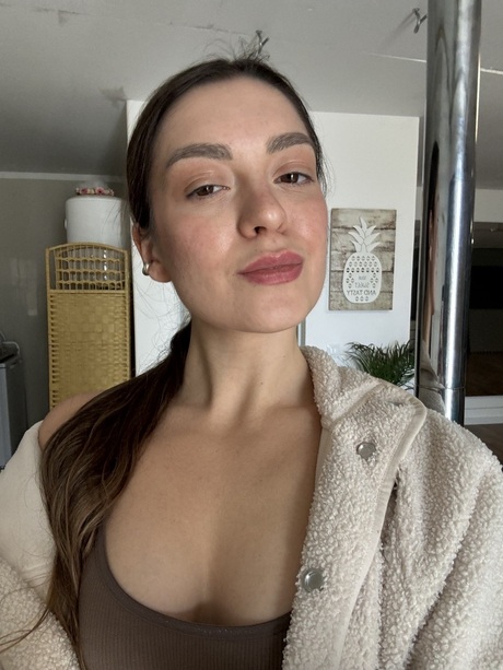 natural amateur beautiful nude photos