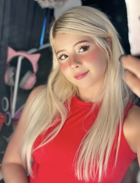 plump teen hd gallery