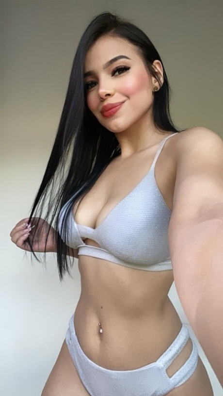 thick thighs latina perfect archive