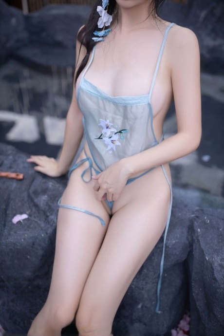 asian fetish free naked img
