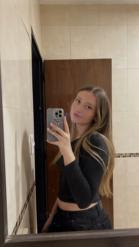 selfie exclusive galleries