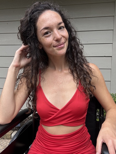 freckles hot nude photos