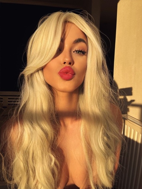 red lipstick porn archive