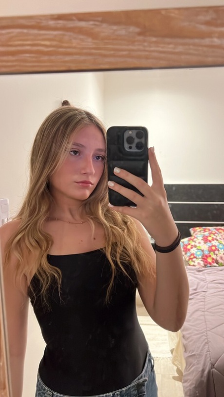 mirror free xxx image