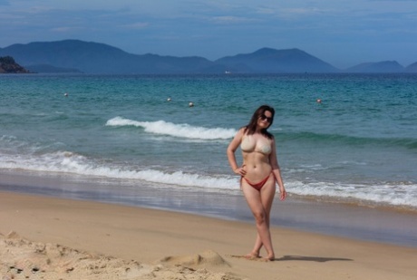 big tits girlfriend pornographic archive